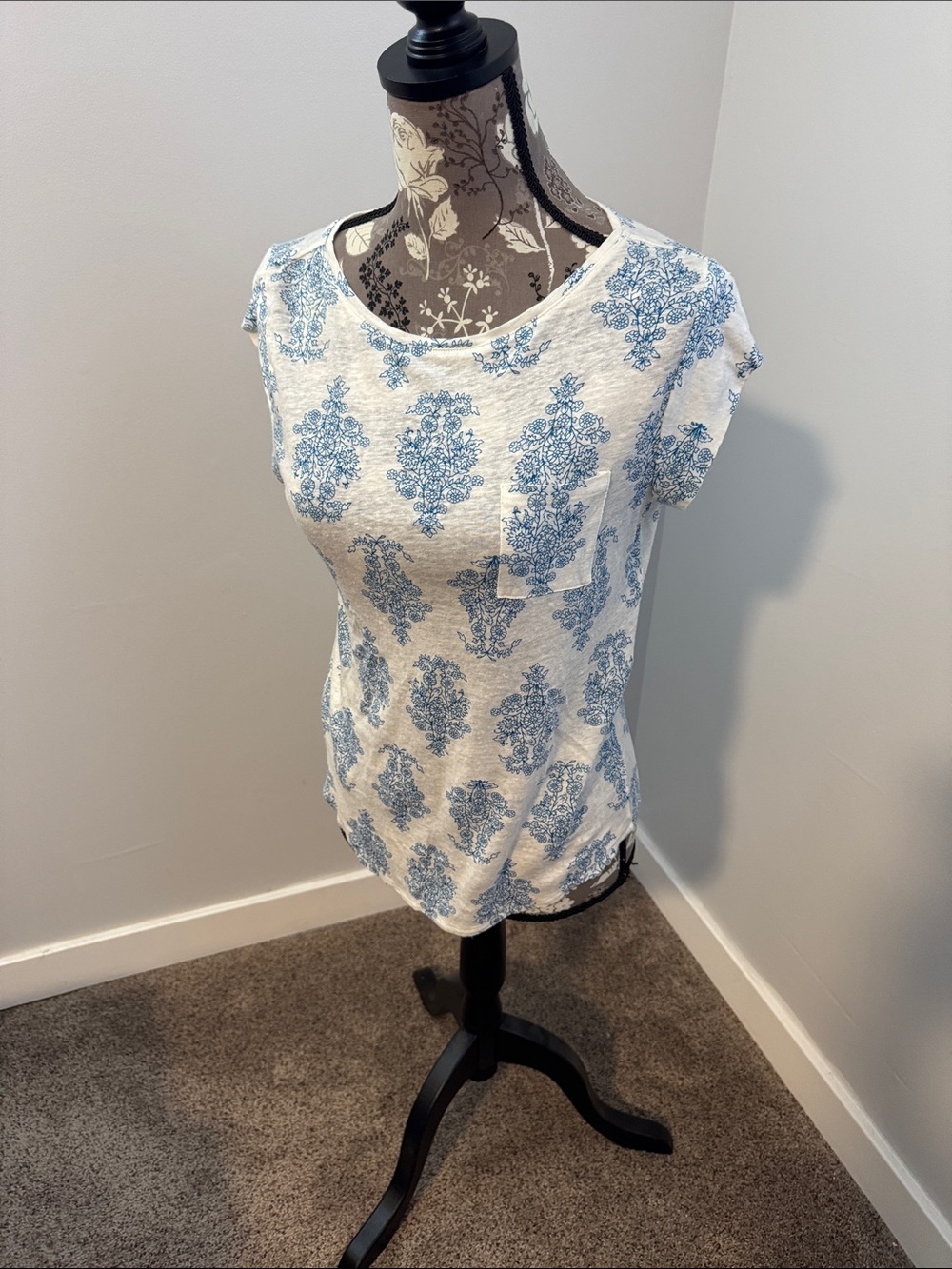 LOFT White Short Sleeve Tee with Blue Floral Medallion Print